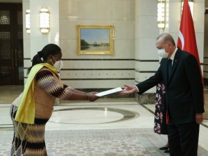 Cumhurbaşkanı Erdoğan, Gana’nın Ankara Büyükelçisi Ashietey-Odunton’u kabul etti