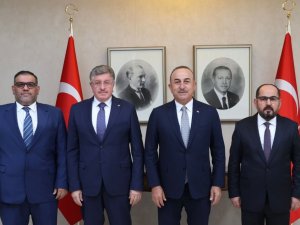 Çavuşoğlu, Suriye Ulusal Koalisyonu ve Suriye Geçici Hükümeti heyeti ile görüştü