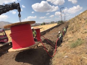 VEDAŞ’ın Bitlis’te yatırım, bakım ve onarım çalışmalarına hız kesmeden devam ediyor