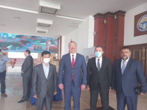 Türkiye’den Kırgızistan’a 150 bin doz Sinovac aşısı ulaştı