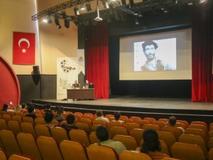 Ölüm yıldönümünde Yılmaz Güney anıldı