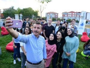 Kütüphaneden üniversiteye