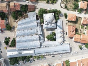 Osmanlı yadigarı külliye hizmet vermeye devam ediyor