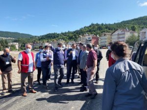 Bakan Kasapoğlu, selzedelerin sorunlarını dinledi