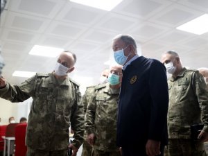 Milli Savunma Bakanı Akar’dan “Şehitlerimizin kanları yerde kalmadı” mesajı