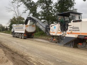 Yenilenen altyapı sonrasında sıra sıcak asfaltta