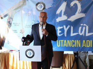 Cumhurbaşkanı Başdanışmanı Topçu: "Ya olacağız ya öleceğiz diyerek emperyalistlerin mankurt darbecilerine göğsümüzü siper ettik"