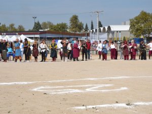 Biga’nın kurtuluşunun 99. yıl dönümü etkinlikleri kapsamında Okçuluk Festivali düzenlendi