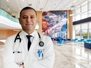 Uzmandan, “Bıçak değdiği zaman kanser yayılmaz” açıklaması