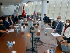 Çekya Büyükelçisi Vacek: “İhracattaki başarılarınızın sırlarını bize de öğretin”