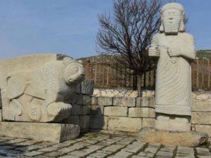 Arslantepe’ye yeni tabela