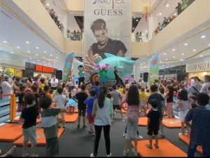 Kral Şakir ve arkadaşları minik hayranlarıyla buluştu