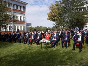 Bakan Gül: “Adaletin asıl tecelligahı koca koca binalar değil sizin temiz vicdanınızdır”