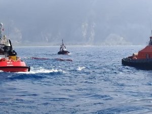 MIP-4 römorkörü Suriye kaynaklı petrol kirliliğine müdahale etti