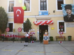 Kuşadası’nda İlköğretim Haftası kutlandı