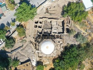 Tarihi Hoca Hasan Hamamında restorasyon çalışmaları devam ediyor