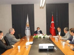 AK Parti genel merkez yerel yönetimler başkanı Özhaseki’den Bağlar’ın projelerine tam destek