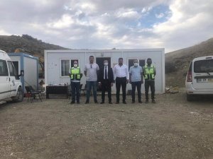 Kaymakam görmüş Diğ barajını inceledi