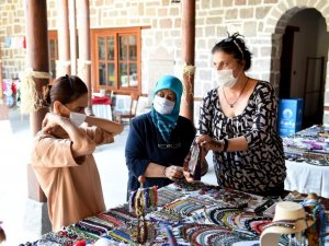 Hamamönü El Ürünleri Pazarı açıldı