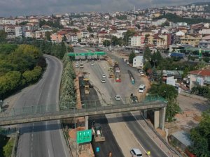 Tramvay hattı çalışmaları D100’de güzergahı değiştiriyor