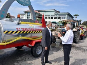 Tarsus Belediyesi orman yangınlarını söndürme çalışmalarına destek olmayı sürdürüyor