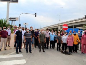 Mahallelinin tek yöne düşürülen yol eylemi