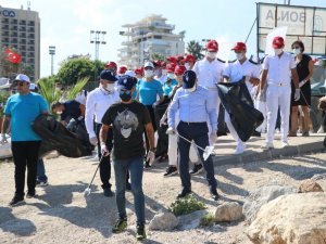 Mersin’de kıyı temizliği etkinliği yapıldı