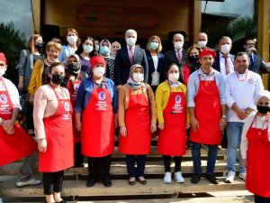 Ahi Kadınları, Yöresel Yemek Yarışmasında hünerlerini sergiledi