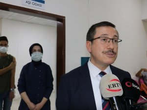 İnönü Üniversitesi’nde öğrenciler için aşı merkezi kuruldu