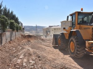 Siirt kent merkezinde yol genişletme ve kavşak çalışmaları devam ediyor
