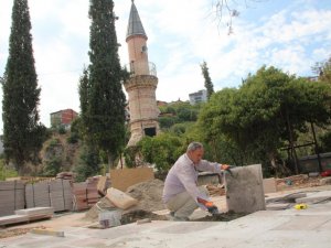 Şeyh Edebali Türbesinde 2 aylık restorasyon çalışması sona erdi