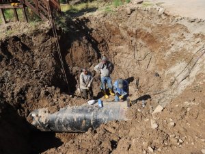 DİSKİ, içme suyu hattındaki arızayı kısa sürede giderdi