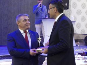 Kütahya MÜSİAD’a ’En Başarılı Dernek’ ödülü