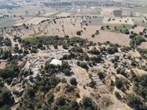 Dünyadaki ilk eski eser davası Troya hazinelerinin geri alınması için Osmanlı Devleti döneminde açıldı