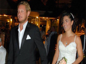 Melten Cumbul’dan Ayrıldı Üniversite Arkadaşıyla Evlendi