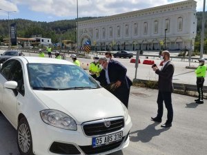 Ahilik Haftası’nda sürücülere leblebi ikramı