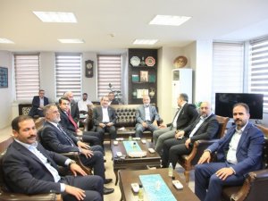 Milletvekili Kiler ve Taşar’dan Ahlat Kaymakamı Fikret Dağ’a ziyaret