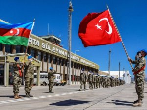 MSB: “Azerbaycan ve Somalili misafir askerler komando eğitimlerini başarıyla tamamladı"