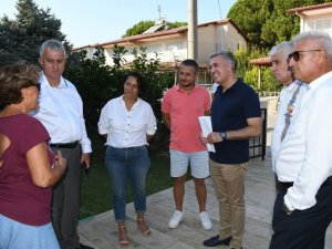 Kuşadası Belediyesi sahada çözüm üretmeye devam ediyor