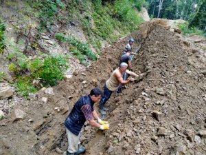 Görevi devralan muhtar 25 yıllık su sorununu ortadan kaldırdı