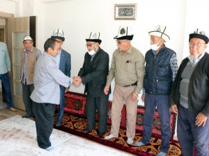 39 yıl önce Afganistan’dan göç eden Kırgızlar, Türkiye’de olmanın mutluluğunu yaşıyor