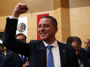 Erinç Sağkan yeniden Ankara Barosu Başkanı seçildi