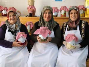 Çubuk Turşuları 22 ülkeye ihraç ediliyor