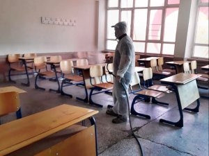 Söke’deki okullarda dezenfeksiyon çalışması