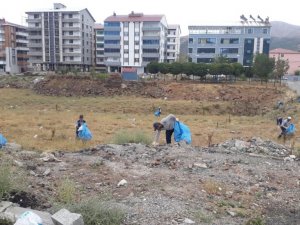 Bitlis Belediyesinden temizlik çalışması