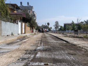 Çay Mahallesi’nde asfalt çalışması başladı