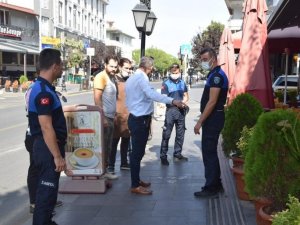 Zabıtadan Değirmenaltı esnafına denetim