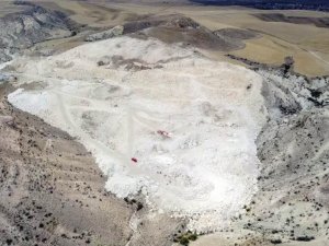 Anadolu Limra taşı, Kapodakya’nın mimarı yapısına uygun olarak binaların dış cephelerinde kullanılıyor