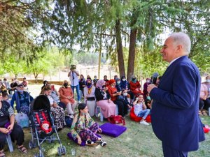 Başkan Zolan yaz kampı finalinde kadınlara buluştu