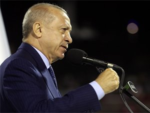 Cumhurbaşkanı Erdoğan: “Türkiye’ye saldıran terör örgütleri de maalesef Amerika’dan çok ciddi silah, mühimmat desteği aldı”